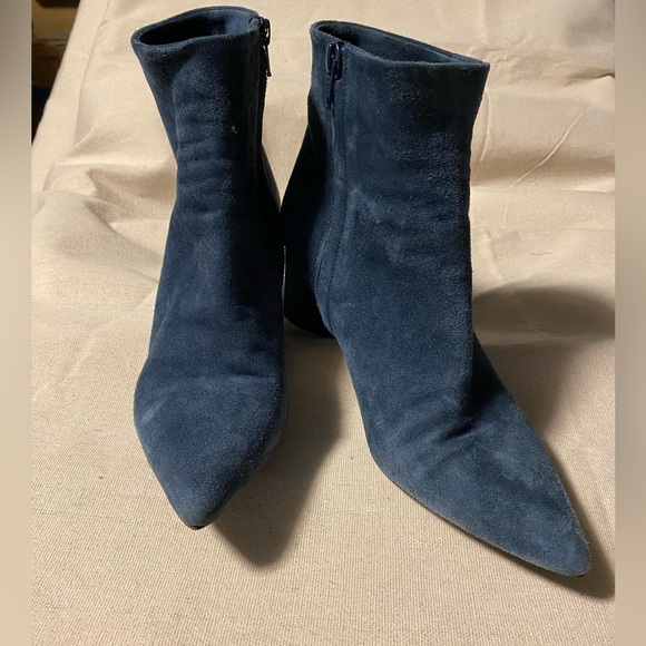Blue suede boots by Theory - Picture 1 of 4